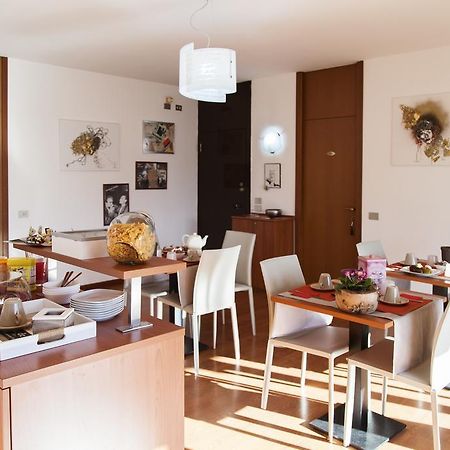 I Salici Bed & Breakfast บาซิลิโอ ภายนอก รูปภาพ