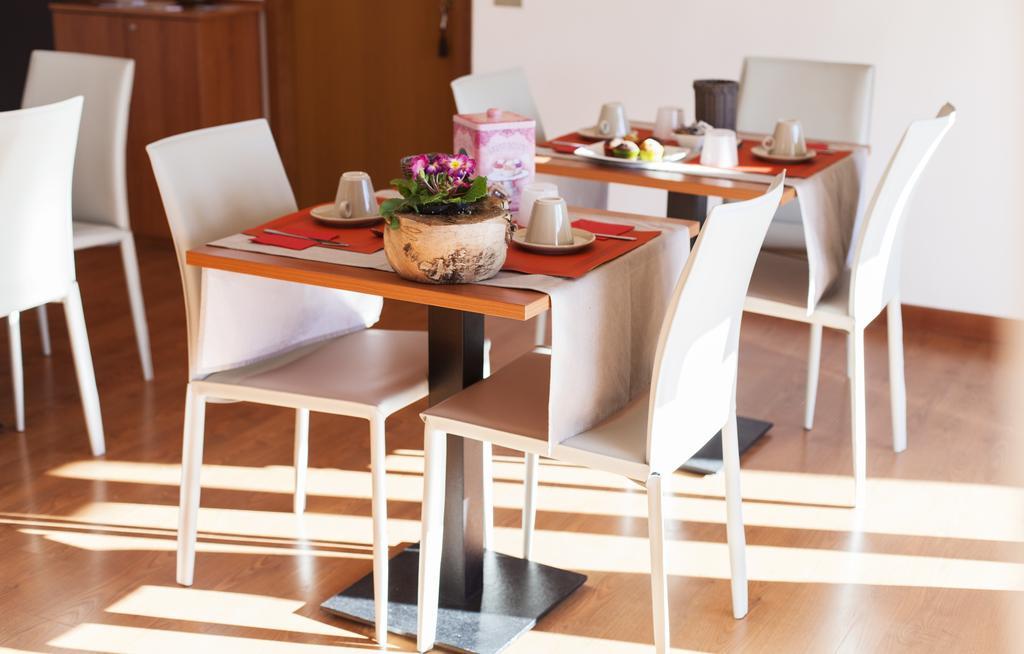I Salici Bed & Breakfast บาซิลิโอ ภายนอก รูปภาพ