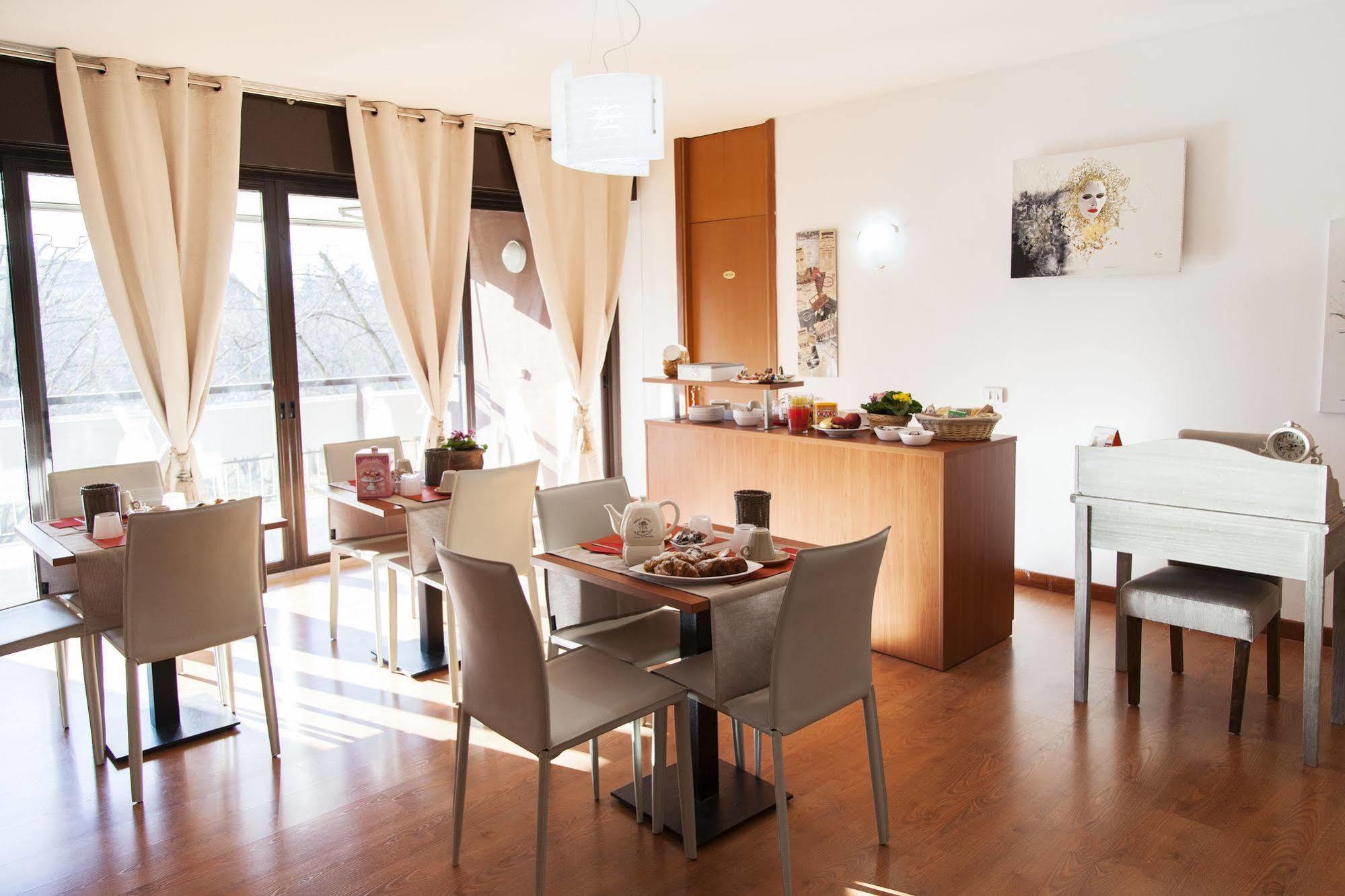 I Salici Bed & Breakfast บาซิลิโอ ภายนอก รูปภาพ